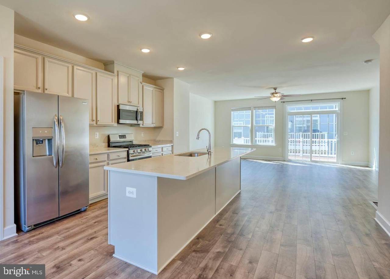 15281 Cartersville Court - Photo 1
