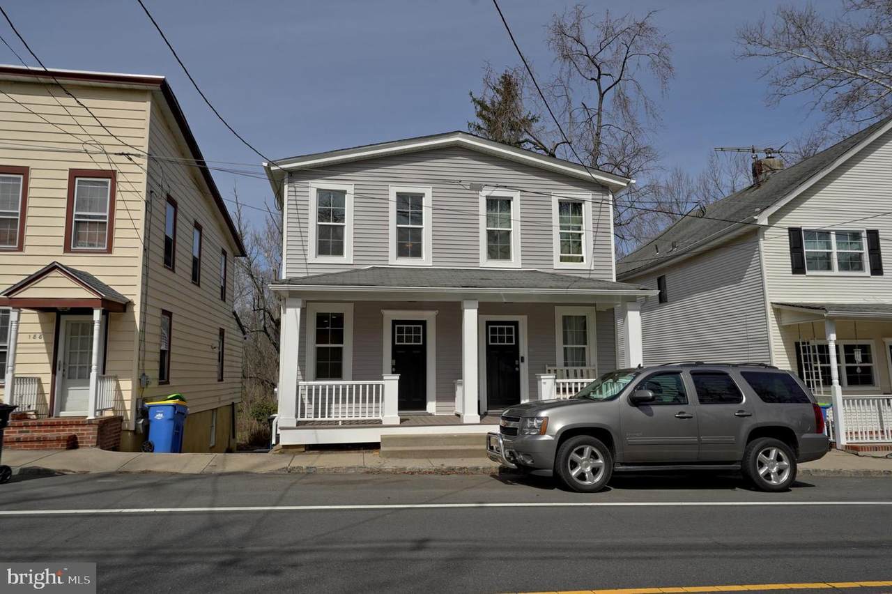 190 Washington Street - Photo 1