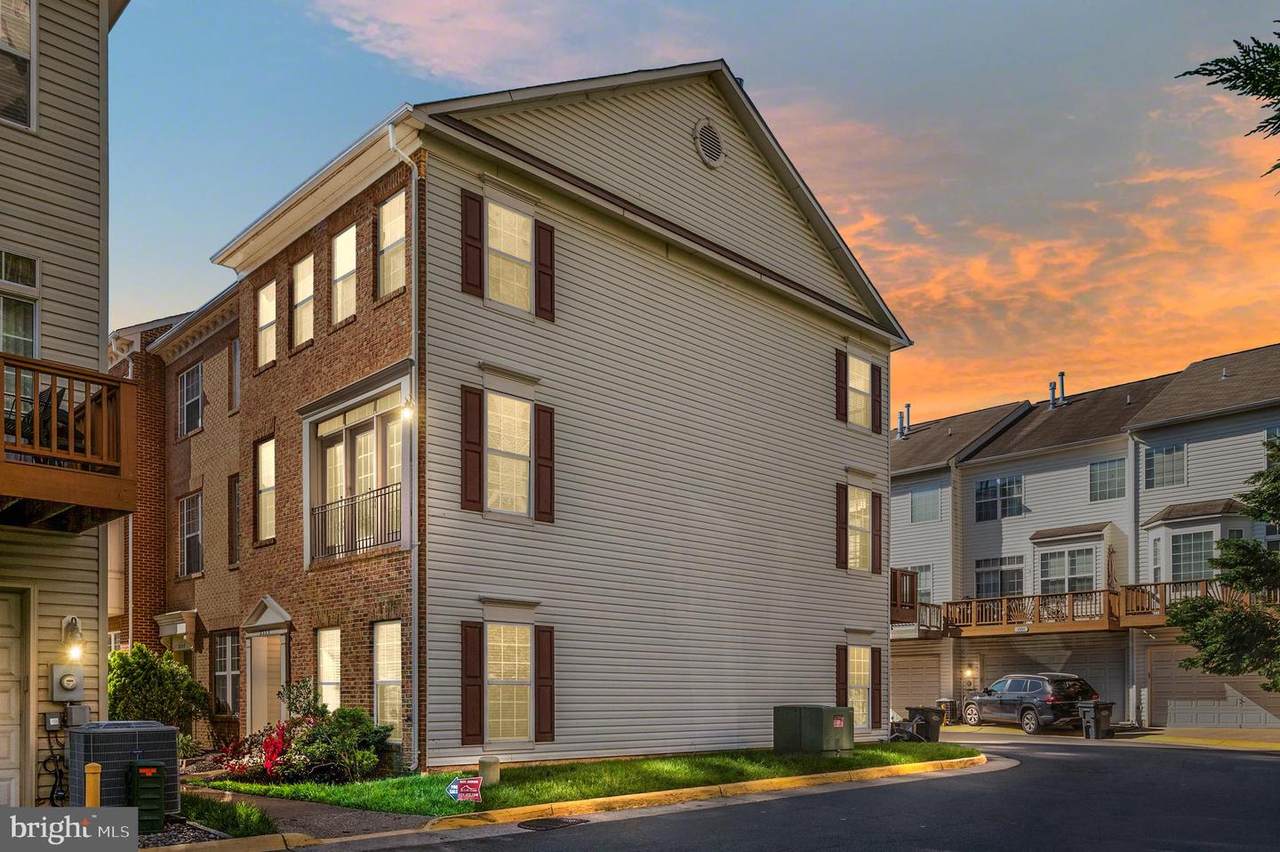 2335 Huntington Station Court - Photo 1