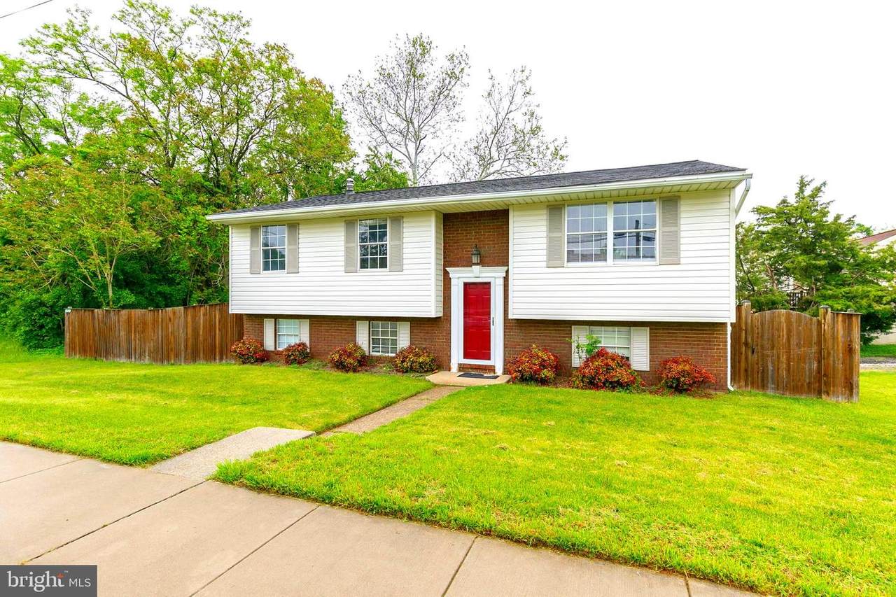 608 Hammonds Court - Photo 1