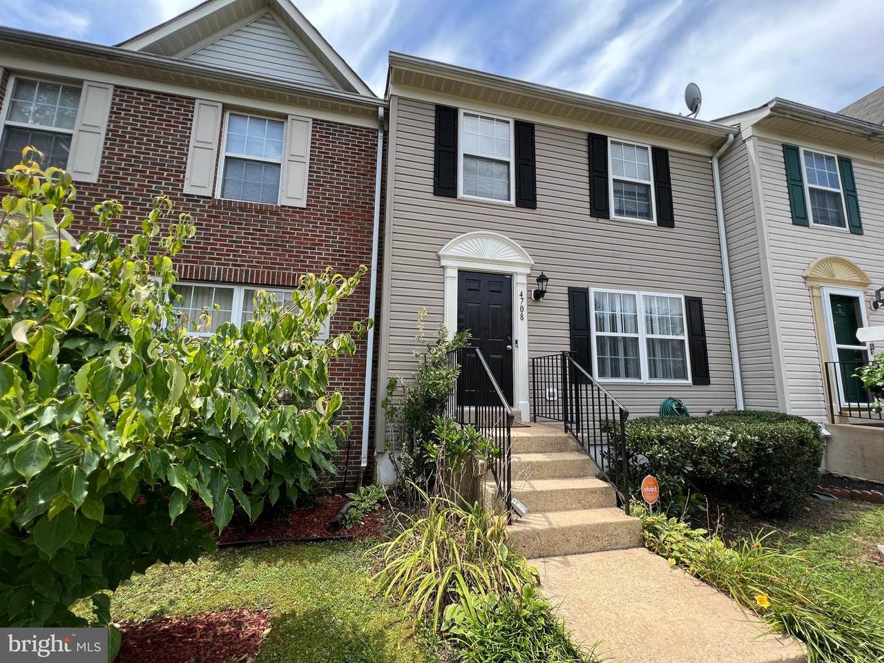 4708 Snowflower Boulevard - Photo 1