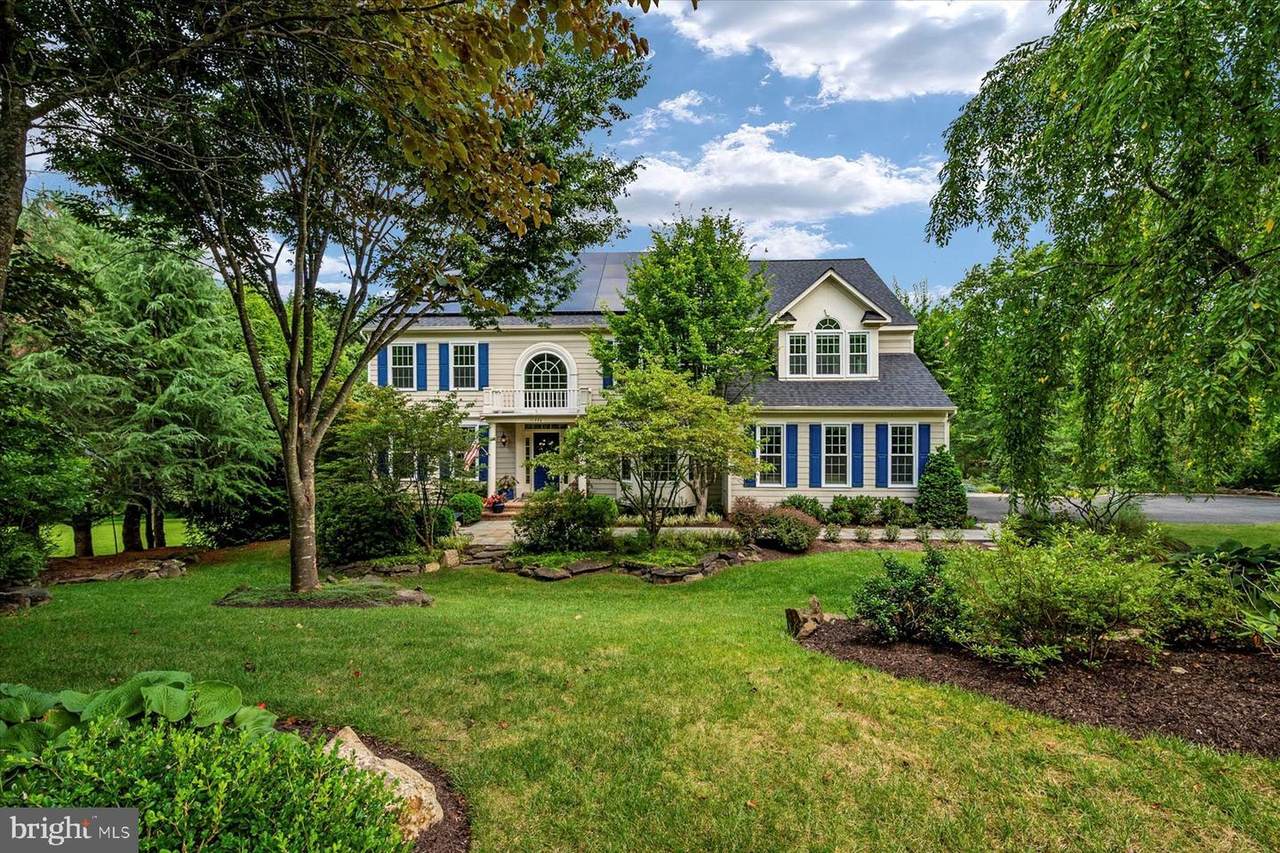 11770 Chapel Estates Drive - Photo 1