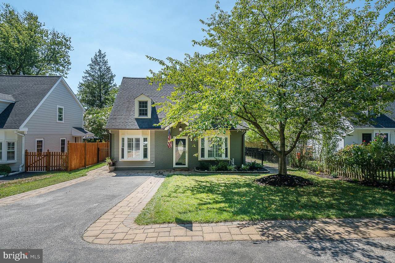 110 Homestead Road - Photo 1