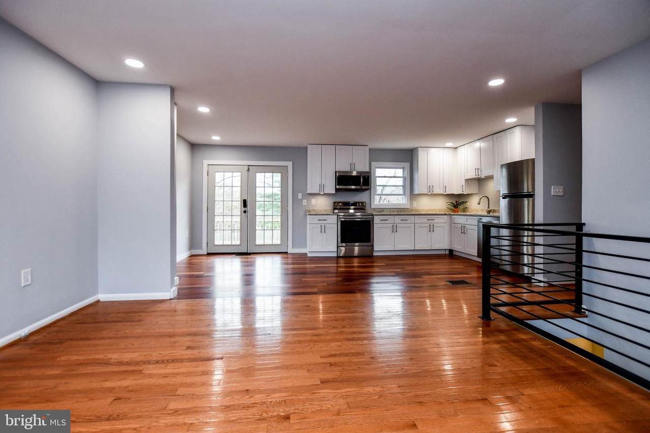 17103 Earlham Court - Photo 1