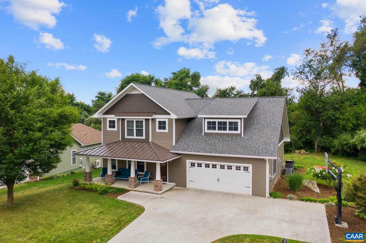 2440 Belvue Rd - Photo 1
