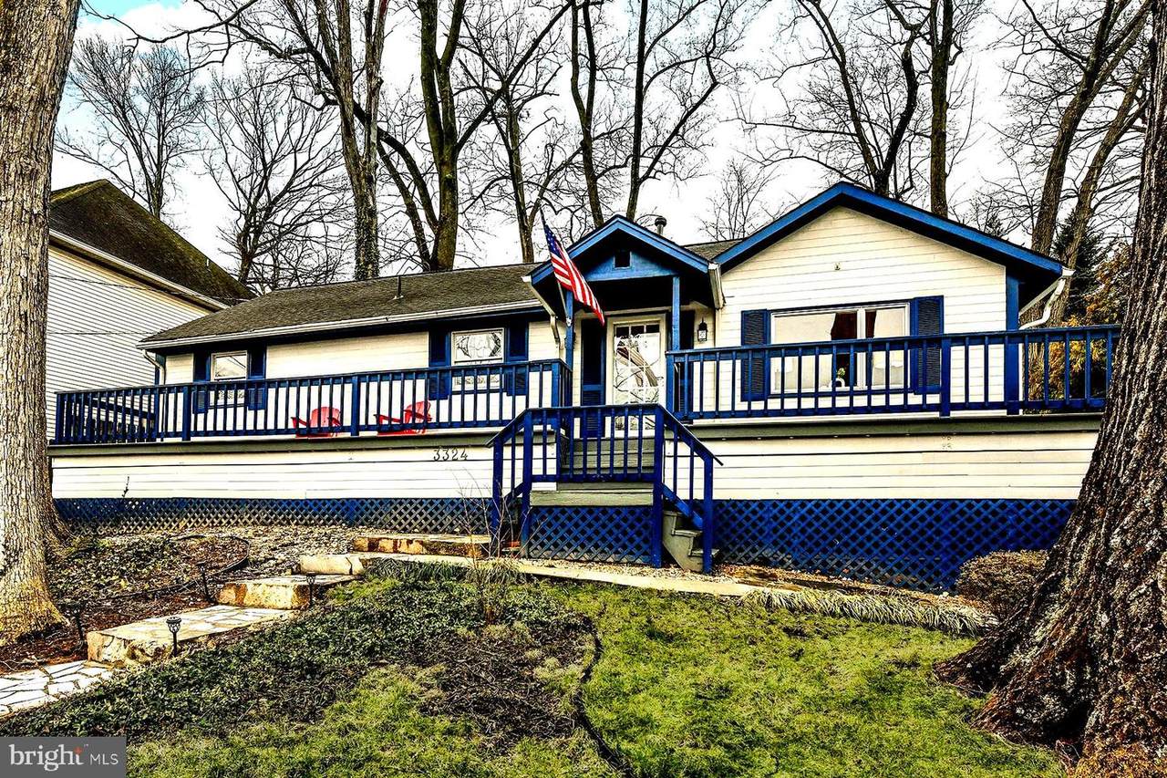 3324 Lorcom Lane - Photo 1