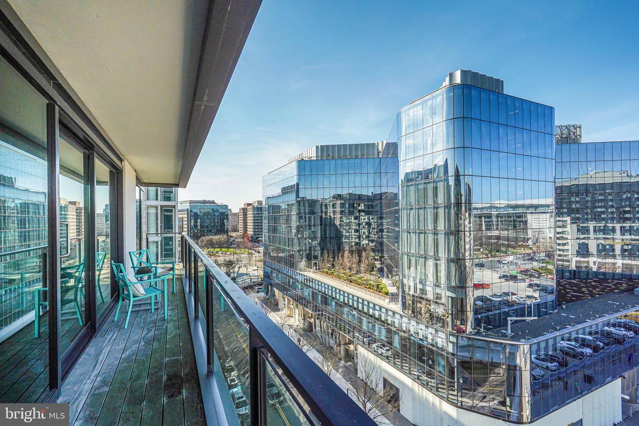 920 I Street - Photo 1