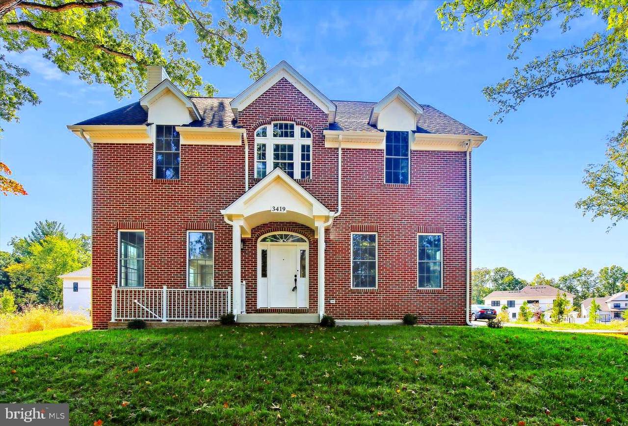 3419 Sleepy Hollow Road - Photo 1