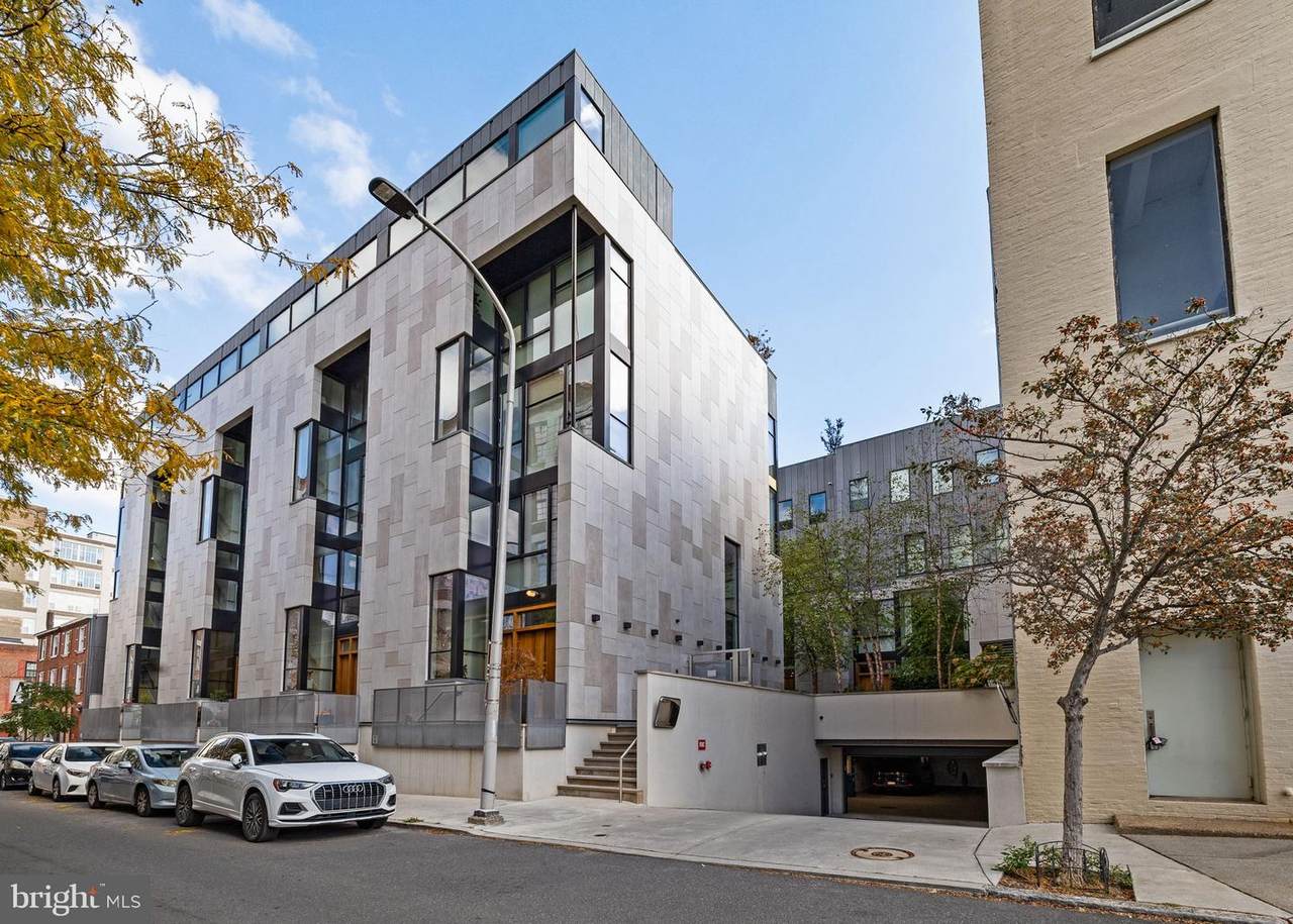 249 24TH Street - Photo 1