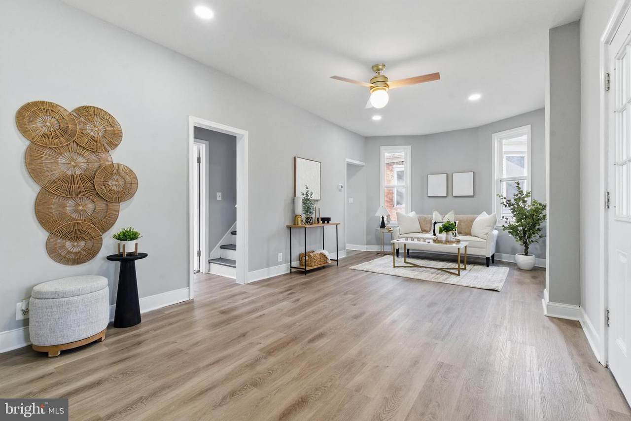 2903 Woodland Avenue - Photo 1