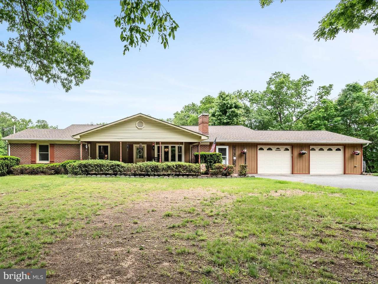 281 Light Road - Photo 1
