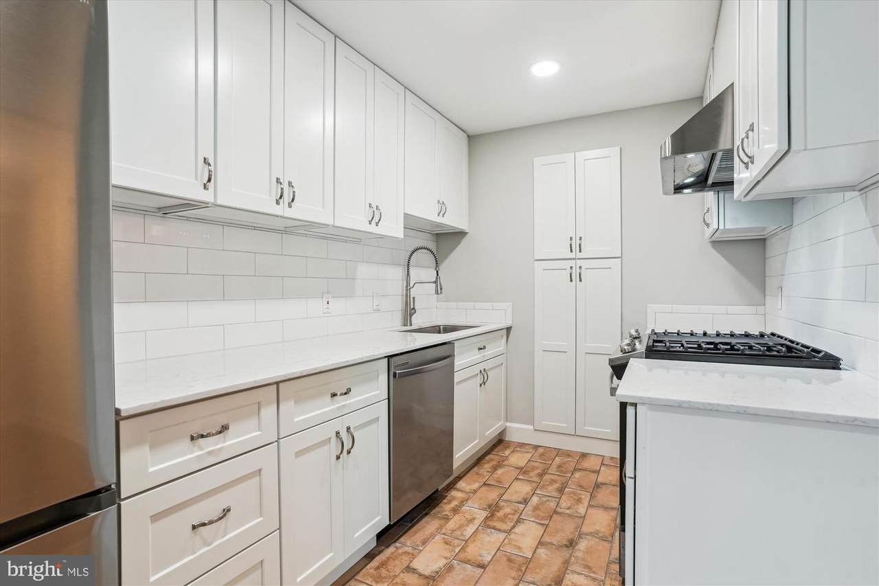 214 Park Terrace Court - Photo 1