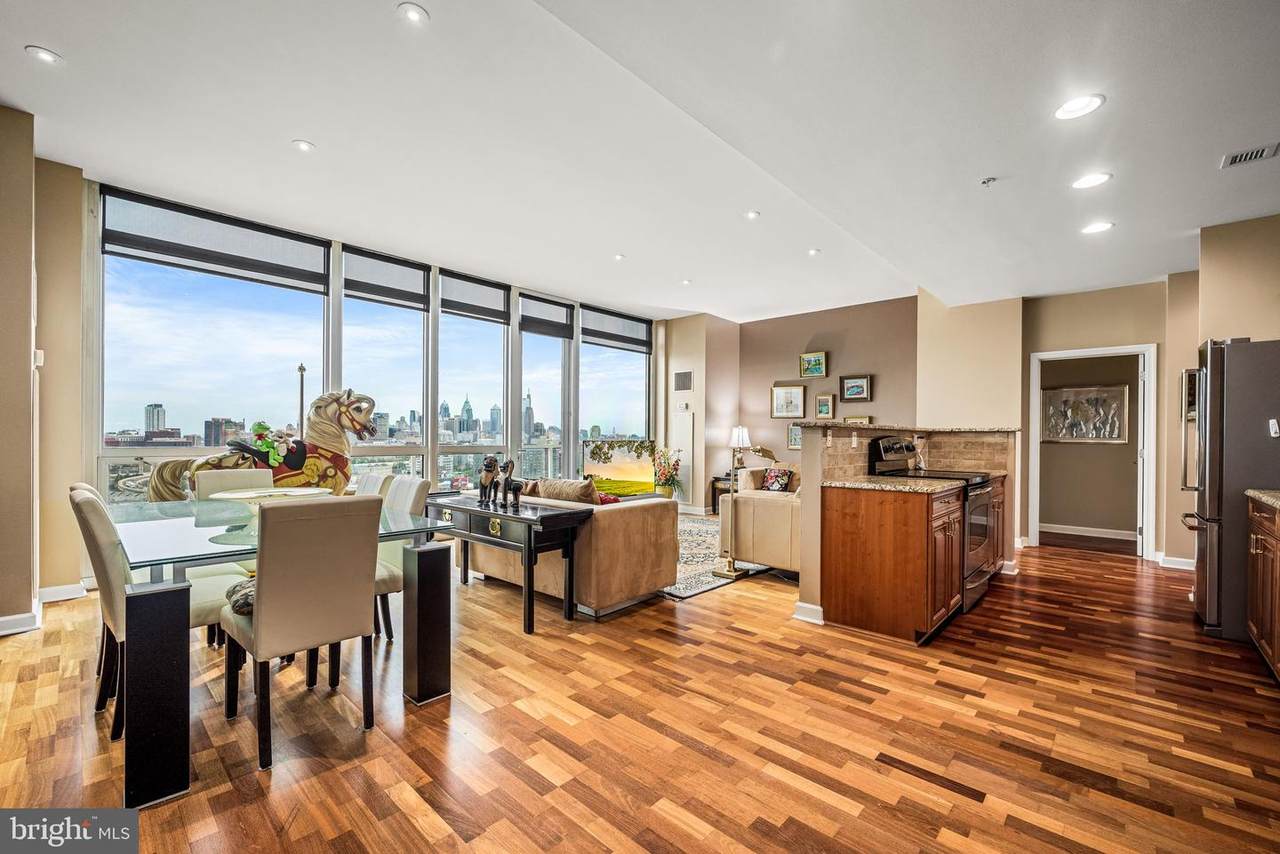 901 Penn Street - Photo 1