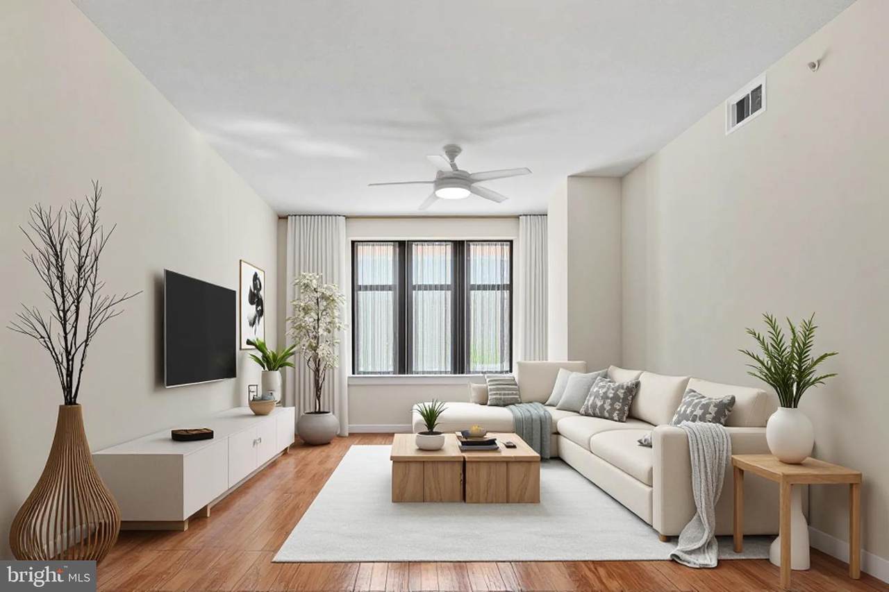 400 Massachusetts Avenue - Photo 1