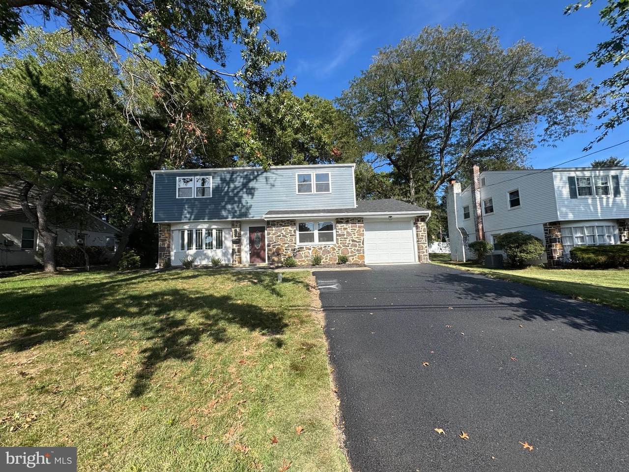 533 Evergreen Lane - Photo 1