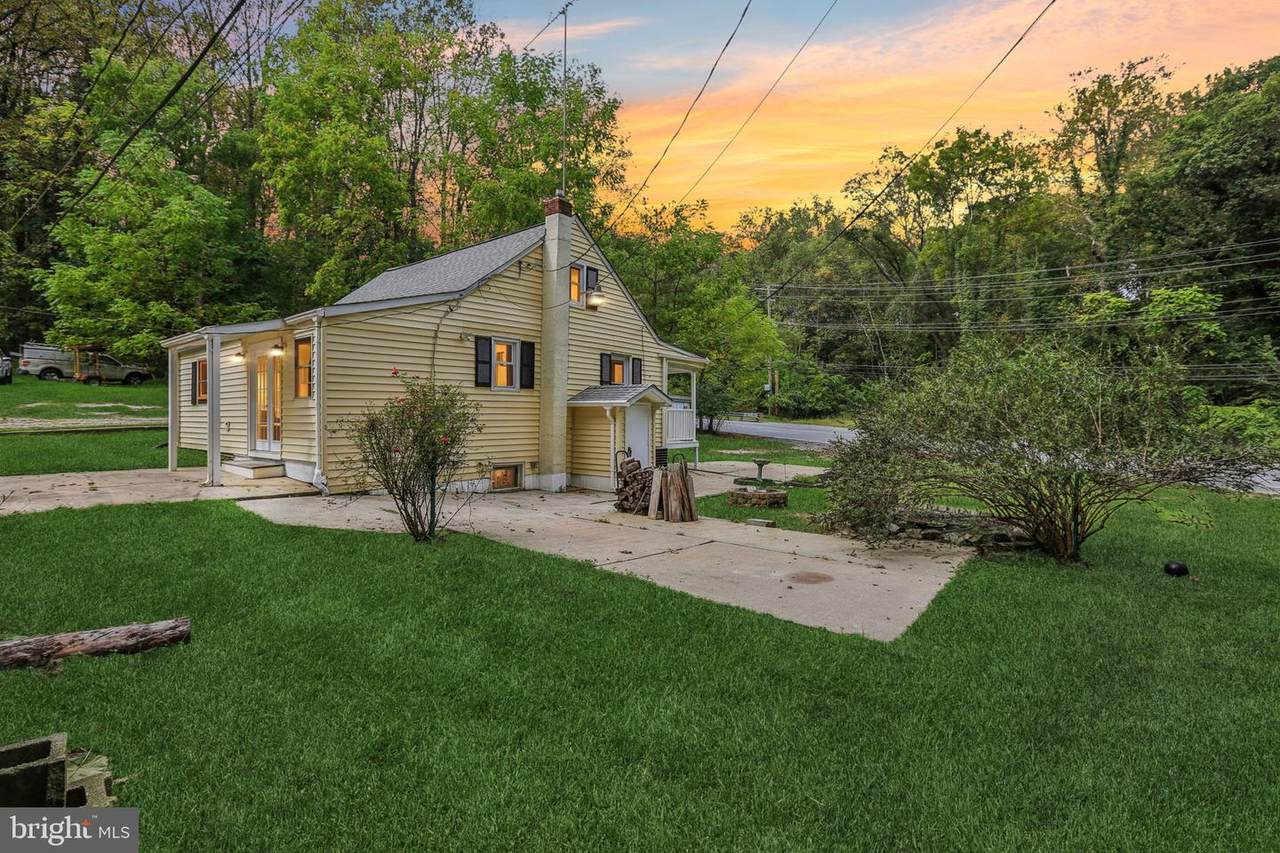 9955 Belair Road - Photo 1