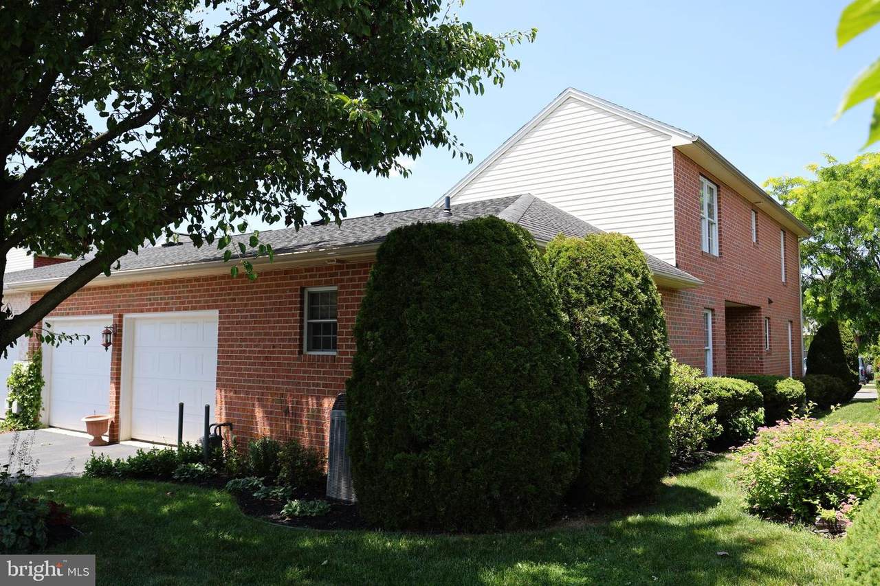 650 Trafalgar Drive - Photo 1