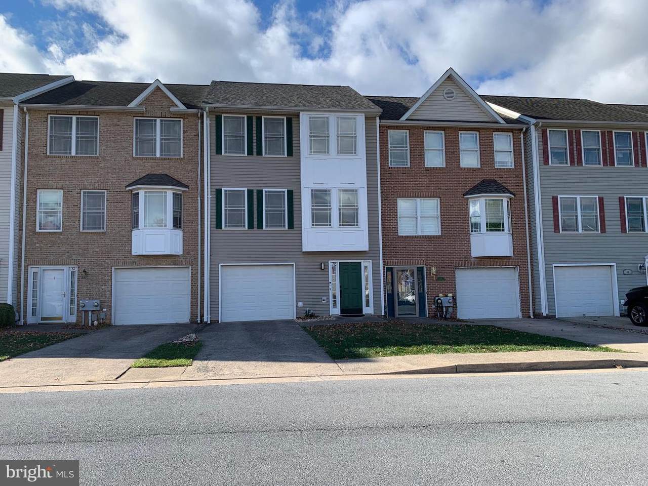 78 Baltusrol Drive - Photo 1