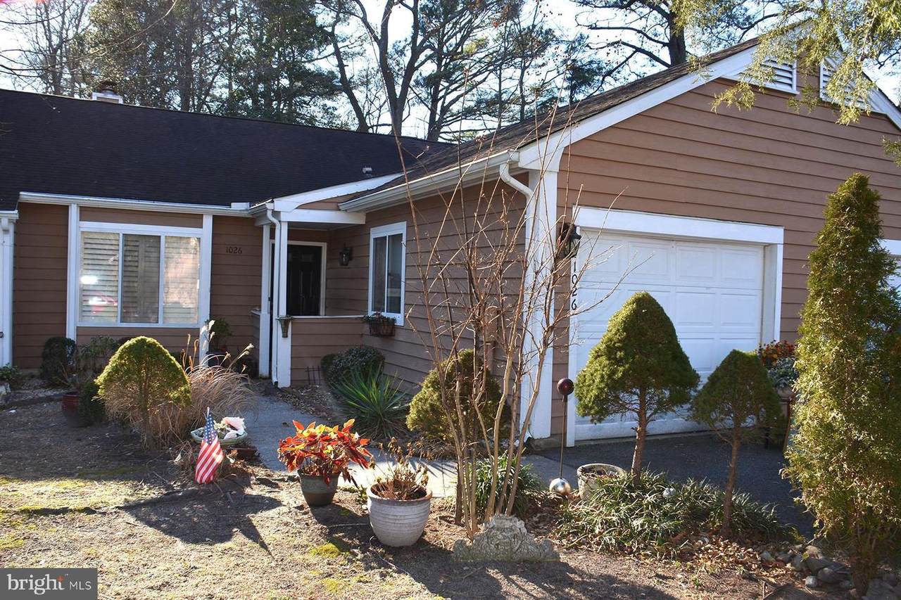 1026 Heron Court - Photo 1