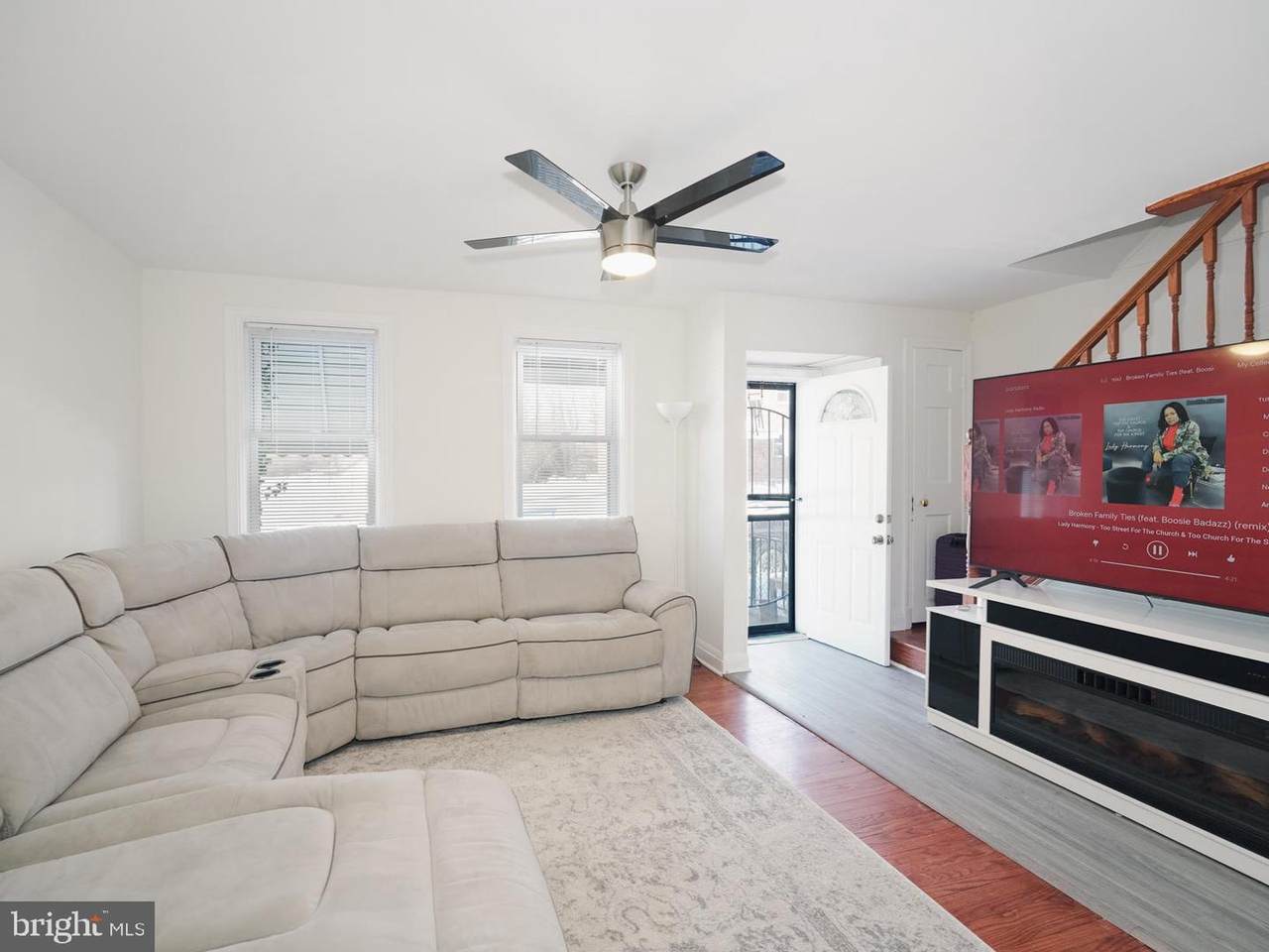 345 Martingale Avenue - Photo 1