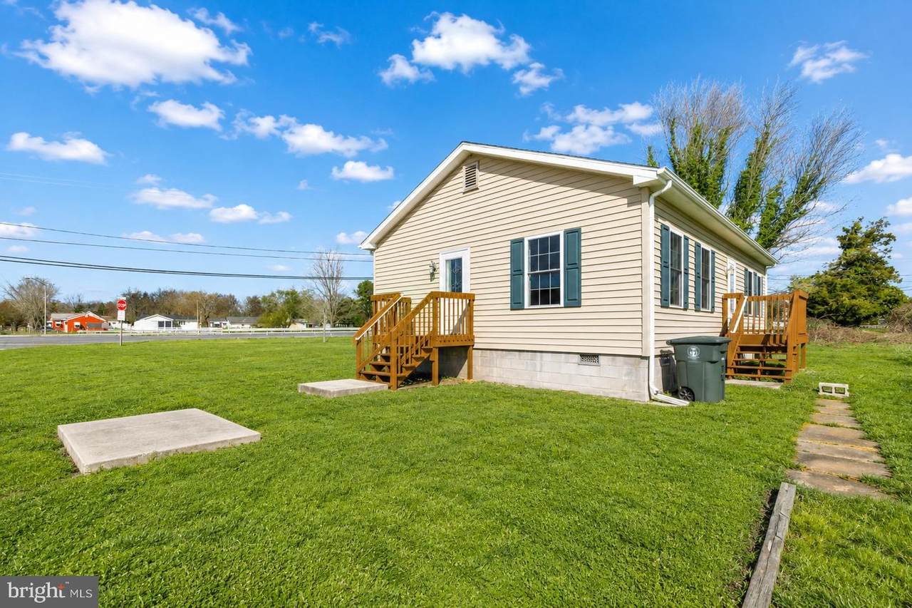203 Branch Street - Photo 1