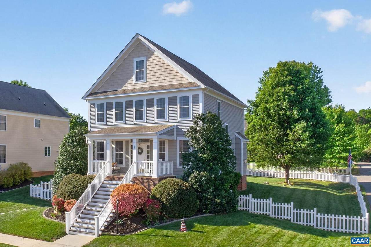 63 Villa Ave - Photo 1