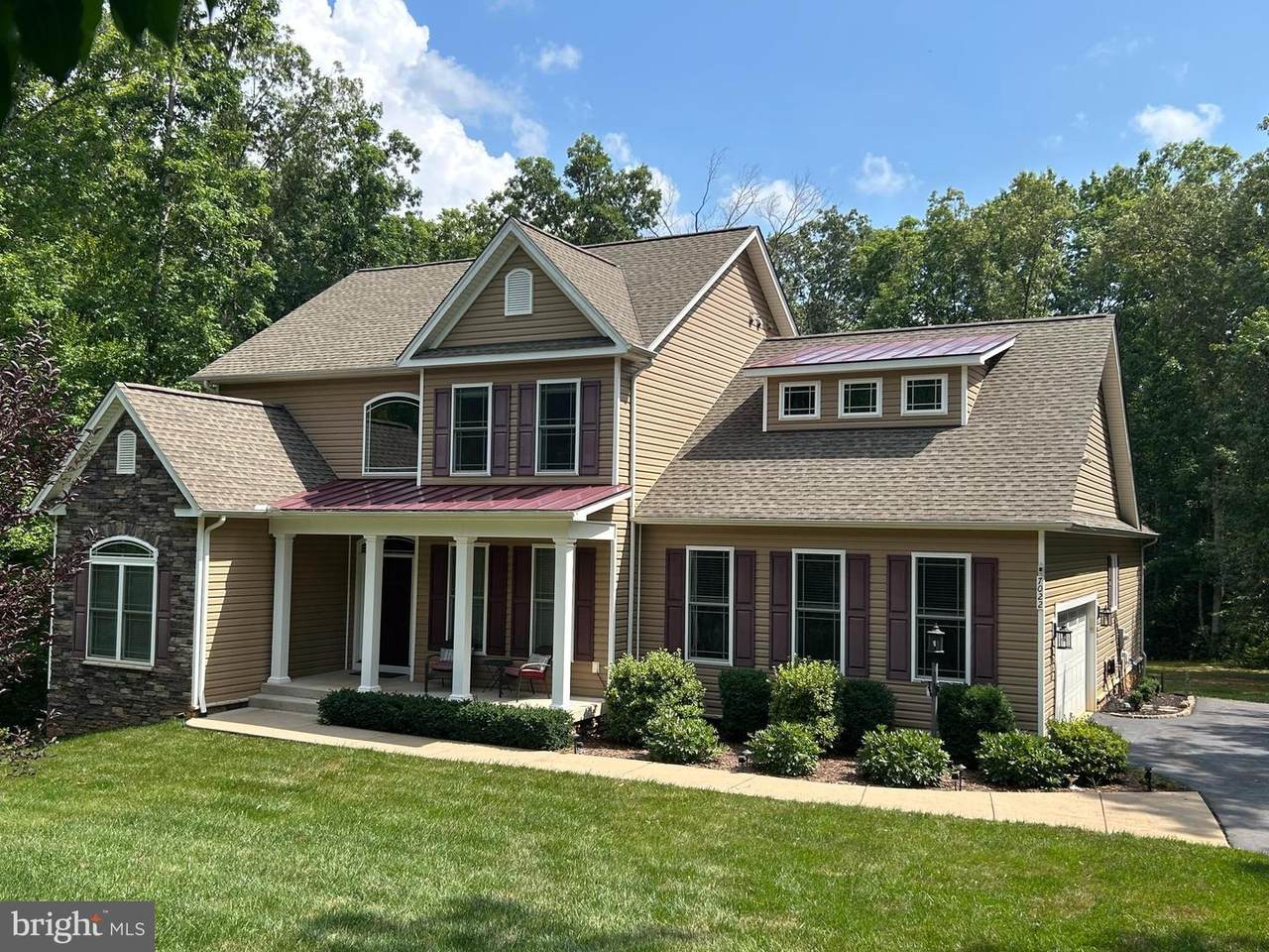 7022 Barclay Drive - Photo 1