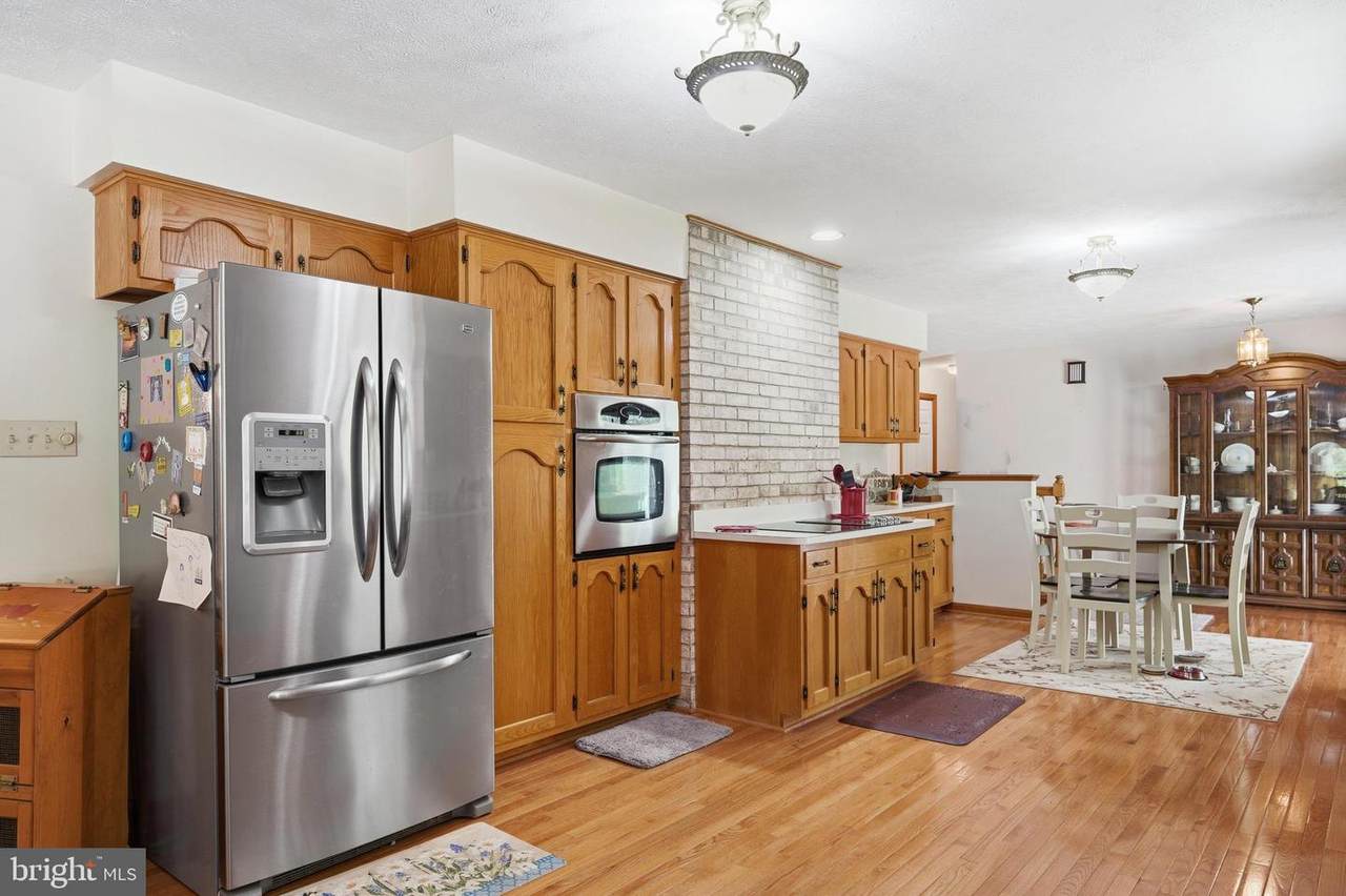 4465 Camelot Drive - Photo 1