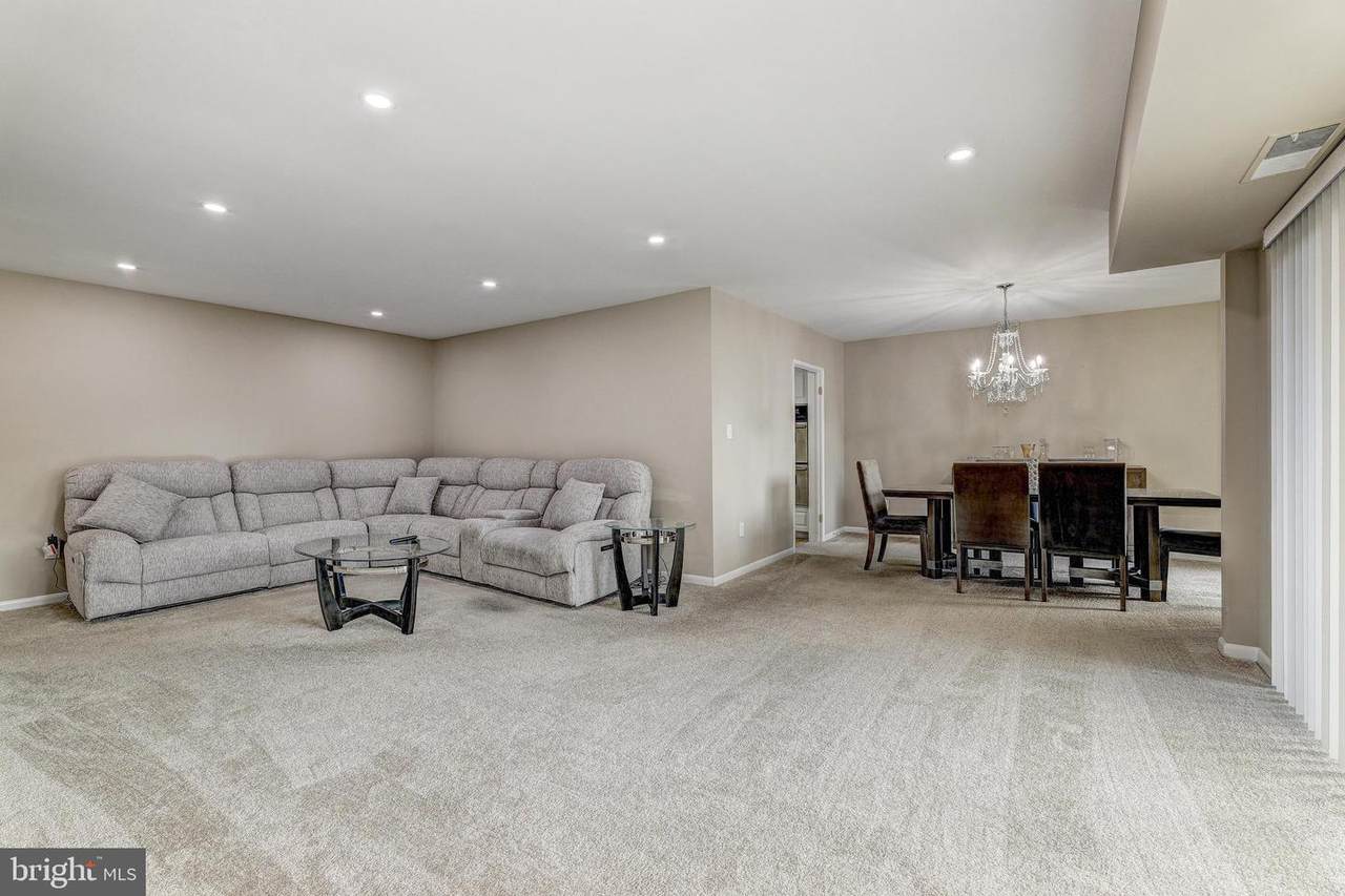 7 Slade Avenue - Photo 1