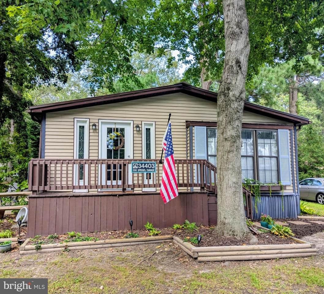 34403 Honeyspot Road - Photo 1