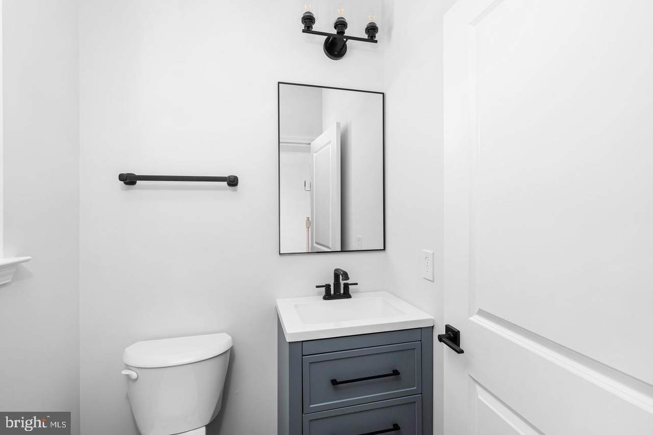 https://bt-photos.global.ssl.fastly.net/brightmls/1280_boomver_5_805109707136-2.jpg