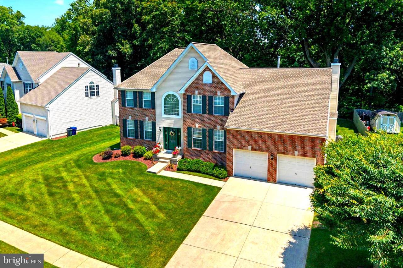 51 Creekwood Drive - Photo 1