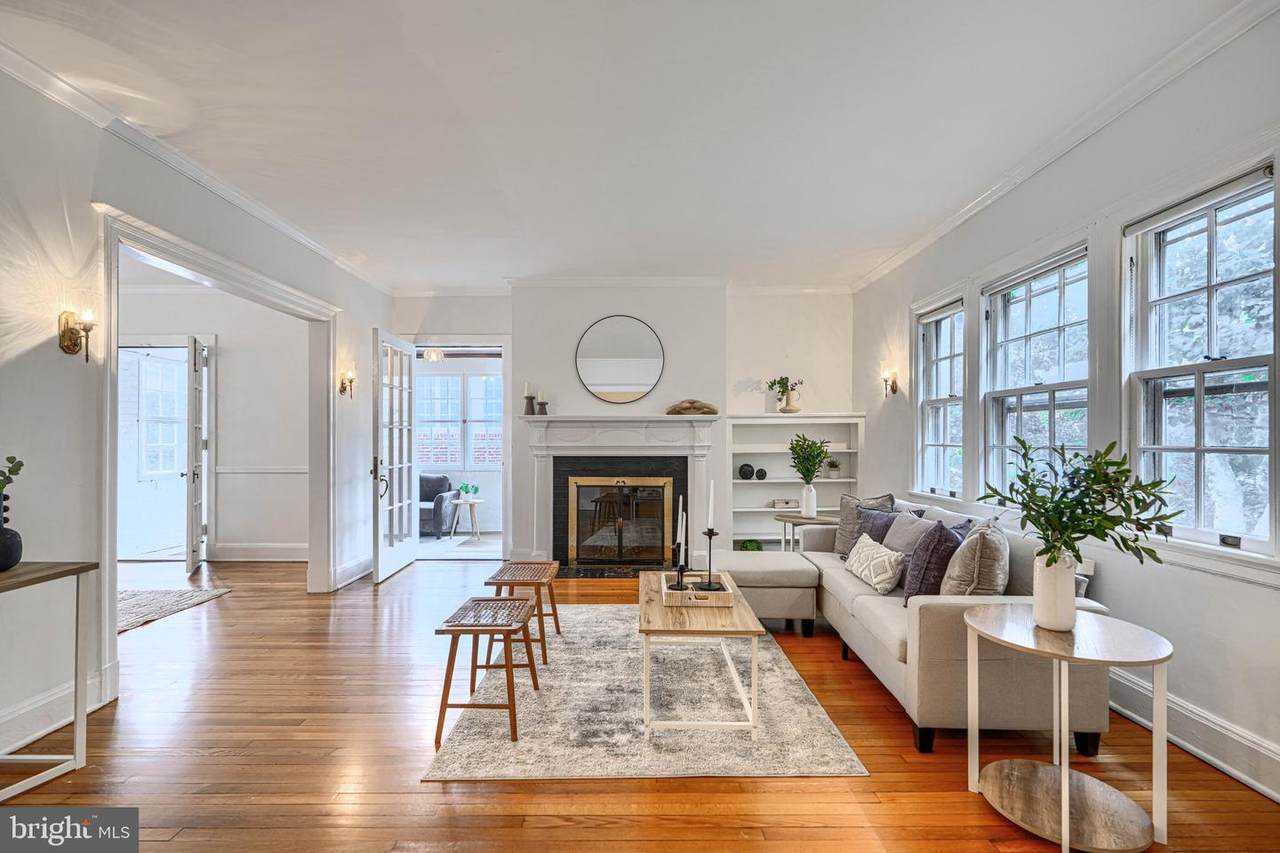 4206 Wickford Road - Photo 1