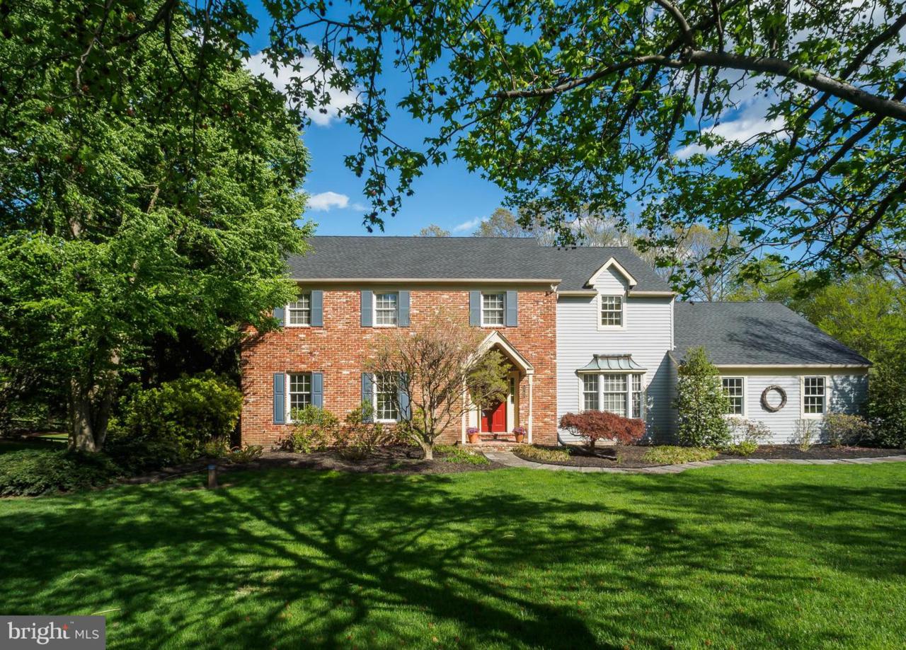2763 Fox Chase Circle - Photo 1