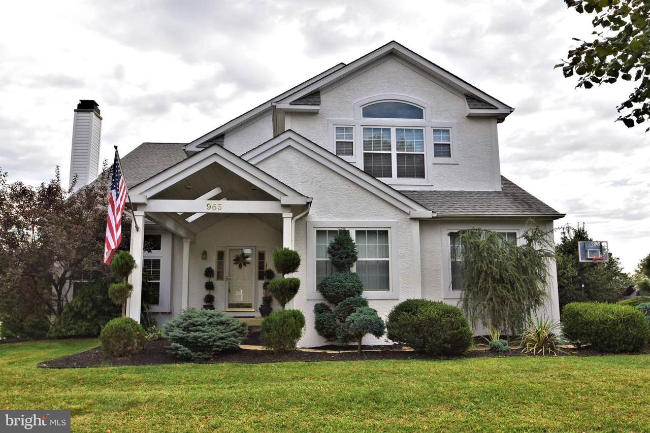 965 Hickory Ridge Drive - Photo 1