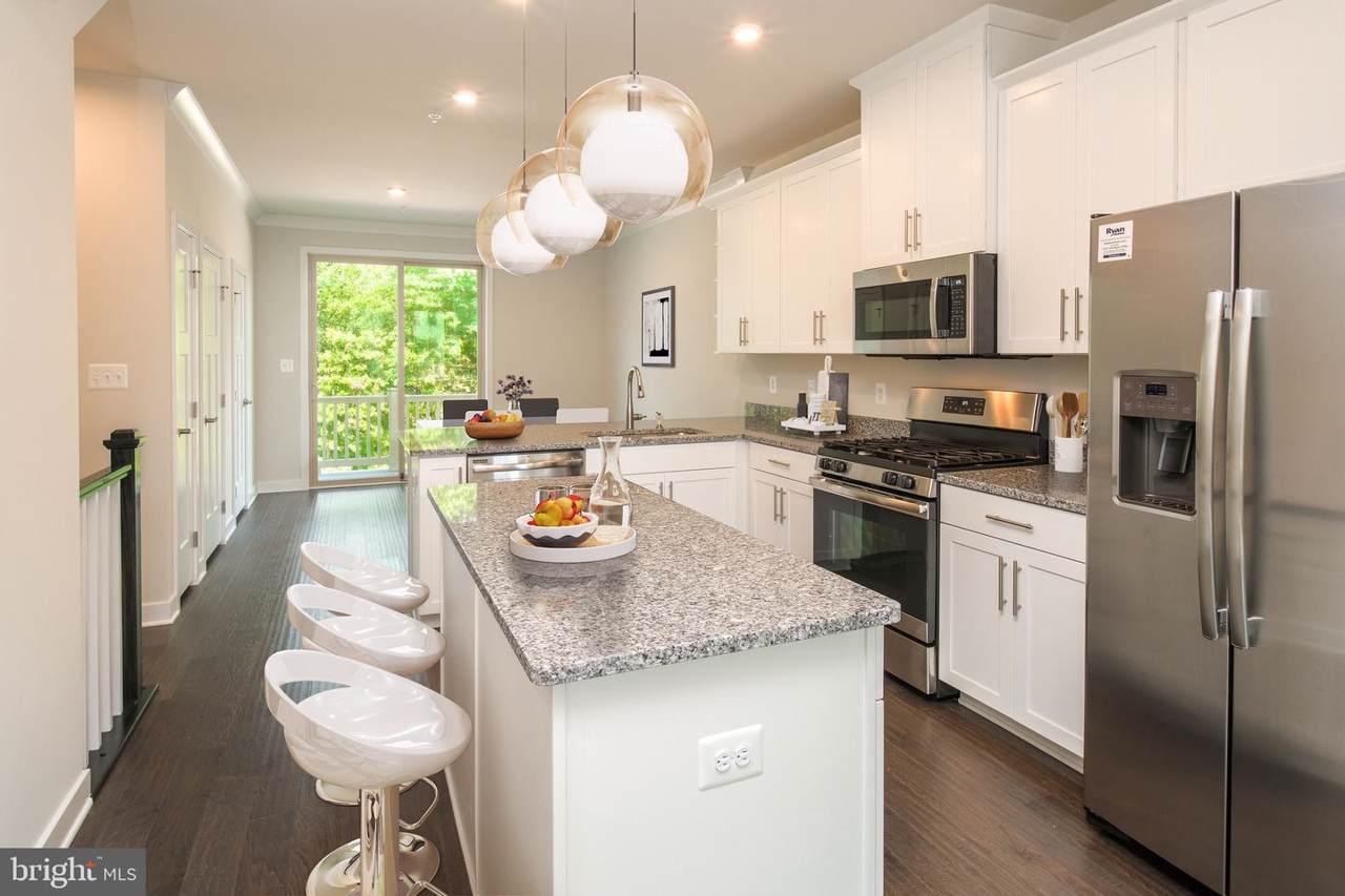 3608 Jamison - Photo 1