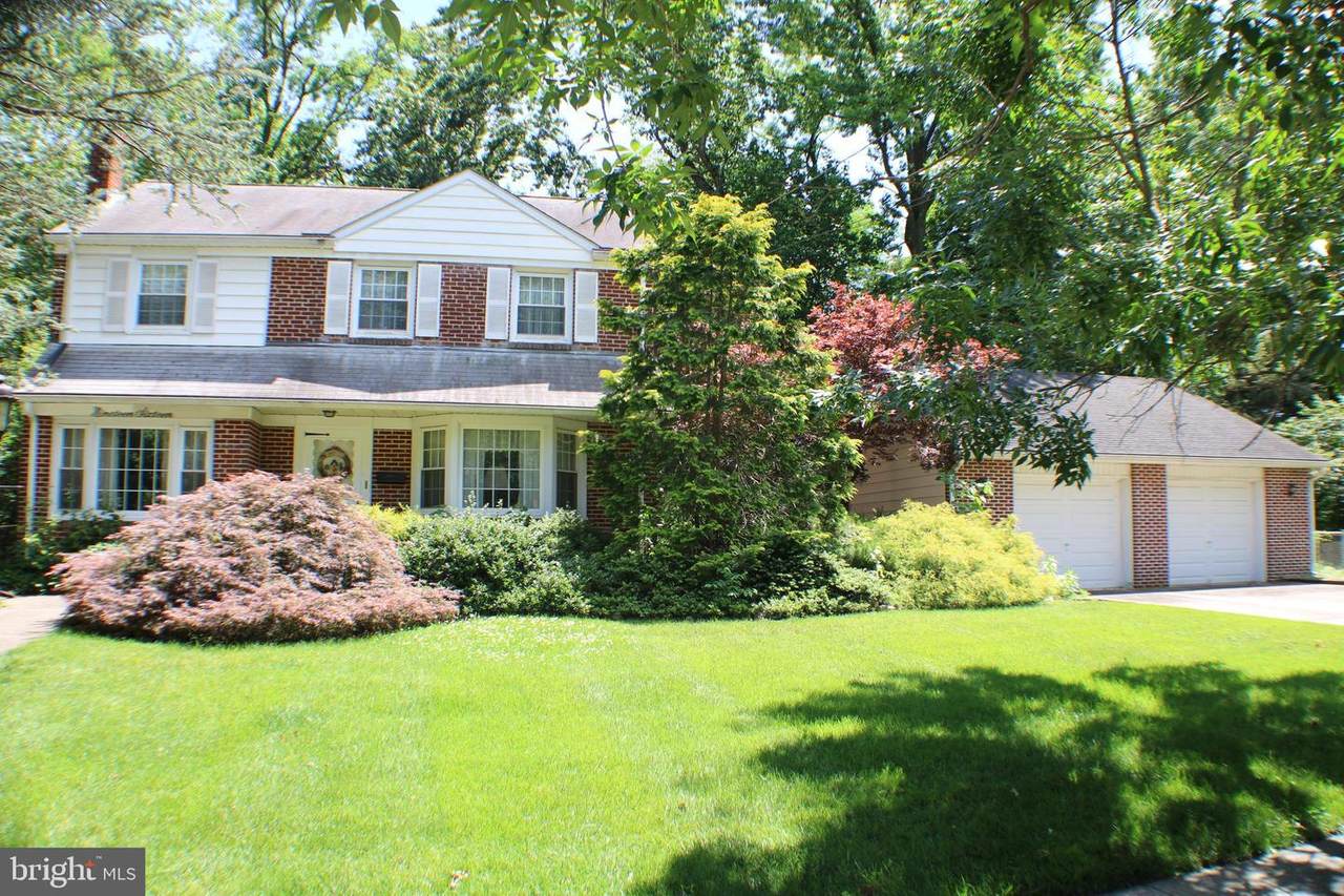 1916 Maple Avenue - Photo 1