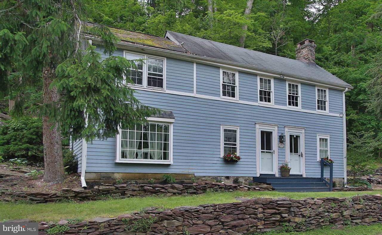 225 River Road - Photo 1
