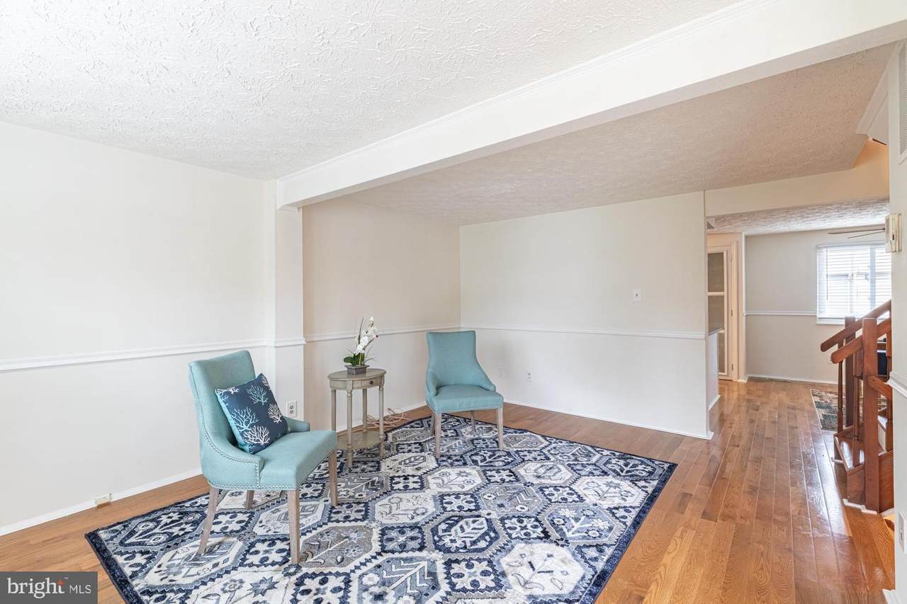5580 Glasgow Woods Court - Photo 1