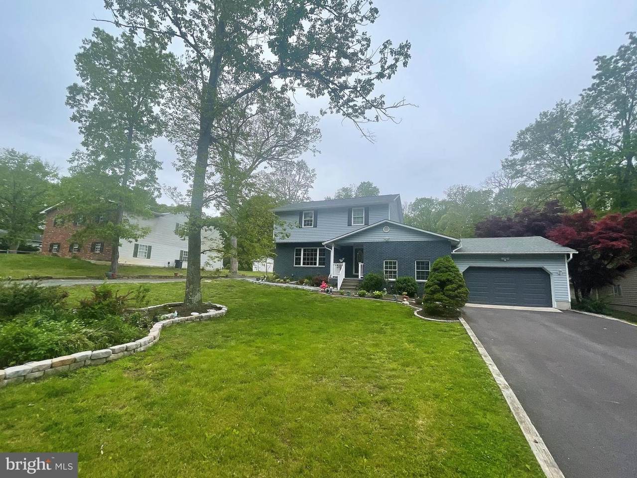 7914 Oak Road - Photo 1