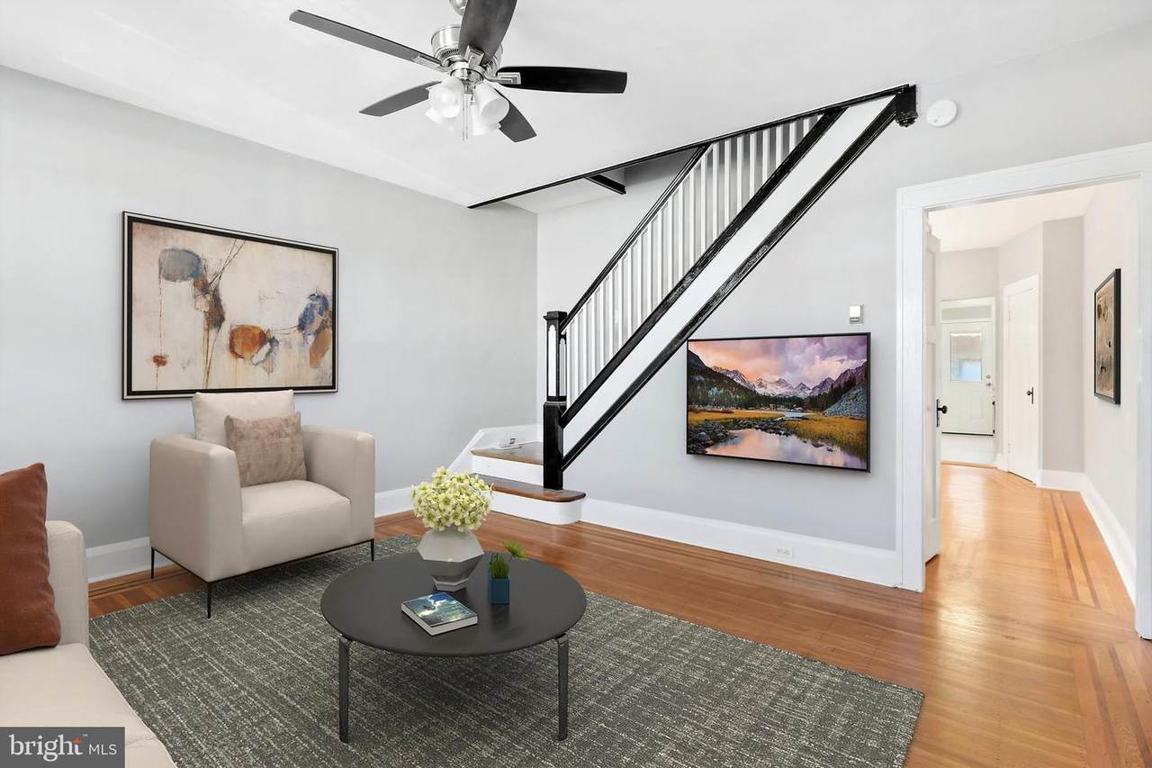 3403 Kenyon Avenue - Photo 1
