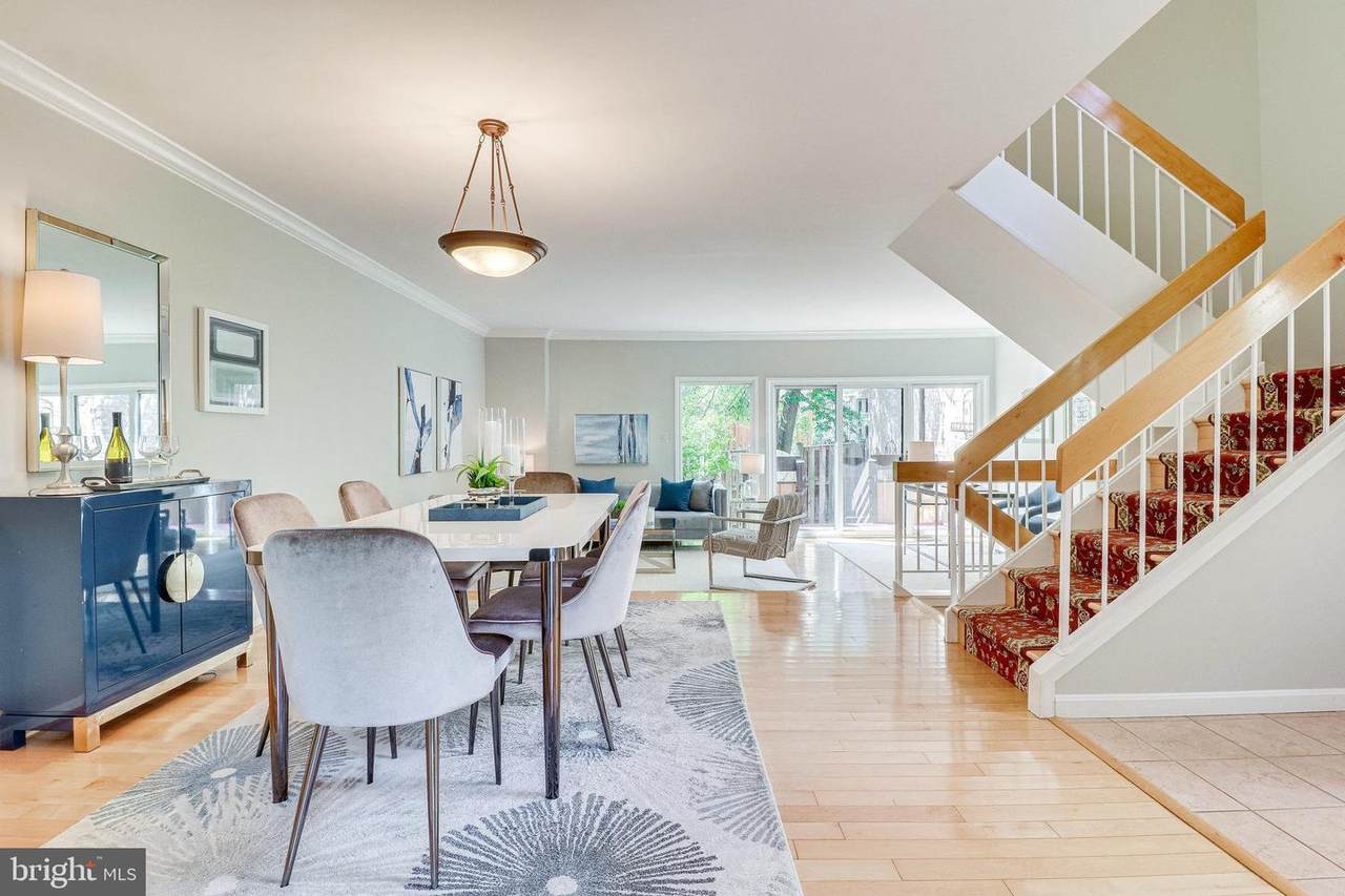 3166 Readsborough Court - Photo 1