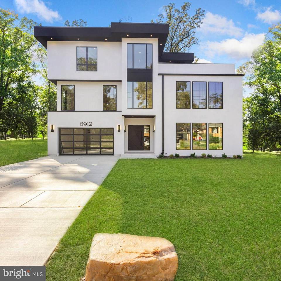 6912 Marbury Road - Photo 1