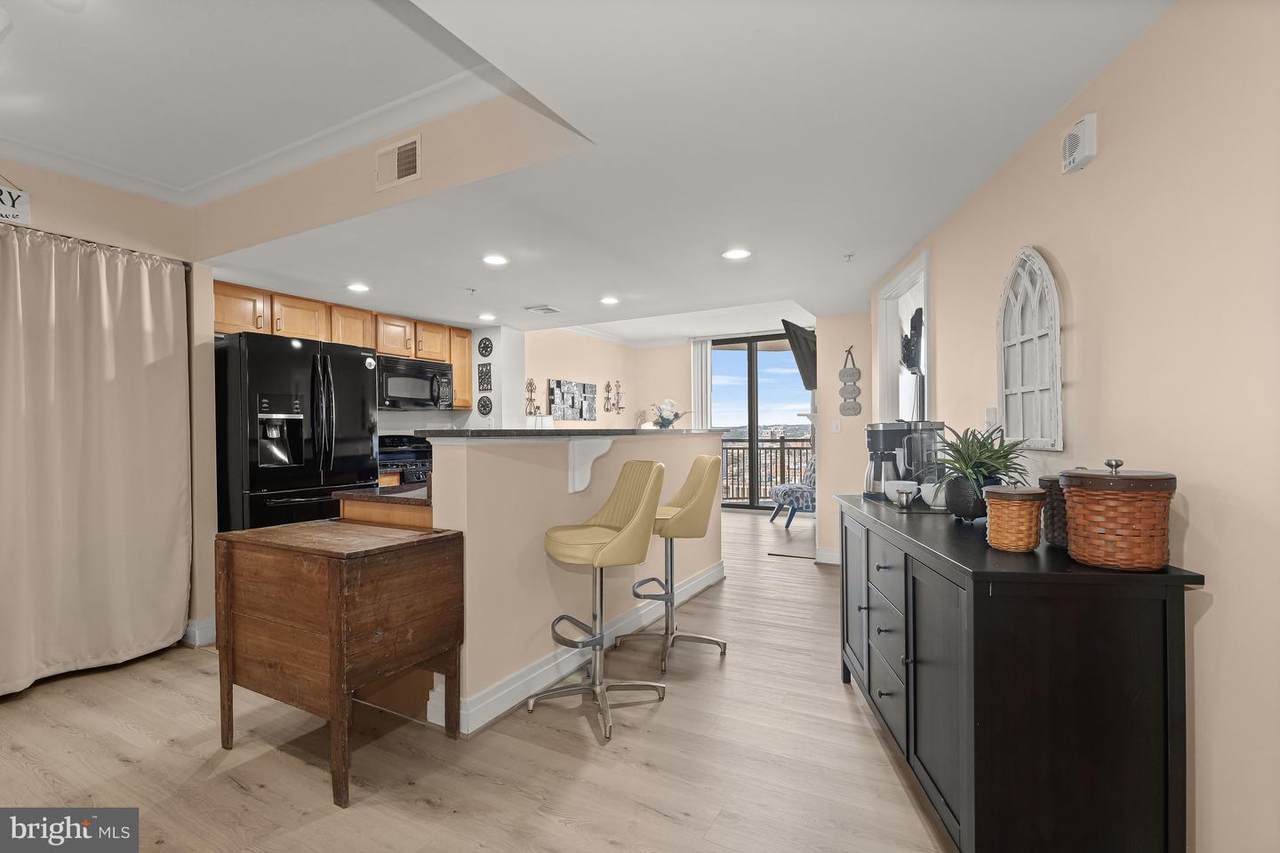 414 Water Street - Photo 1