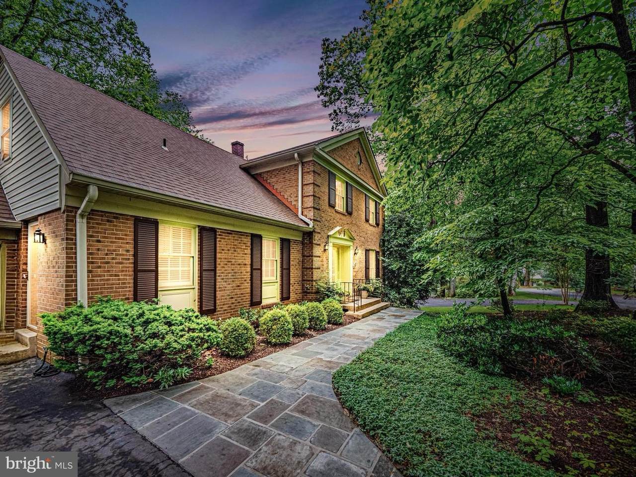 11904 Hunting Ridge Court - Photo 1