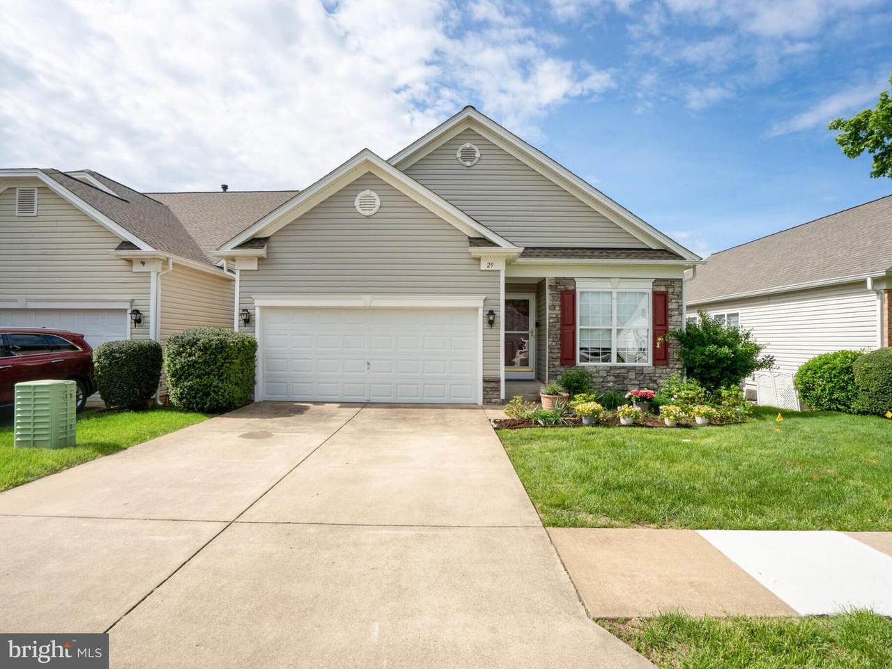 29 Norwood Lane - Photo 1