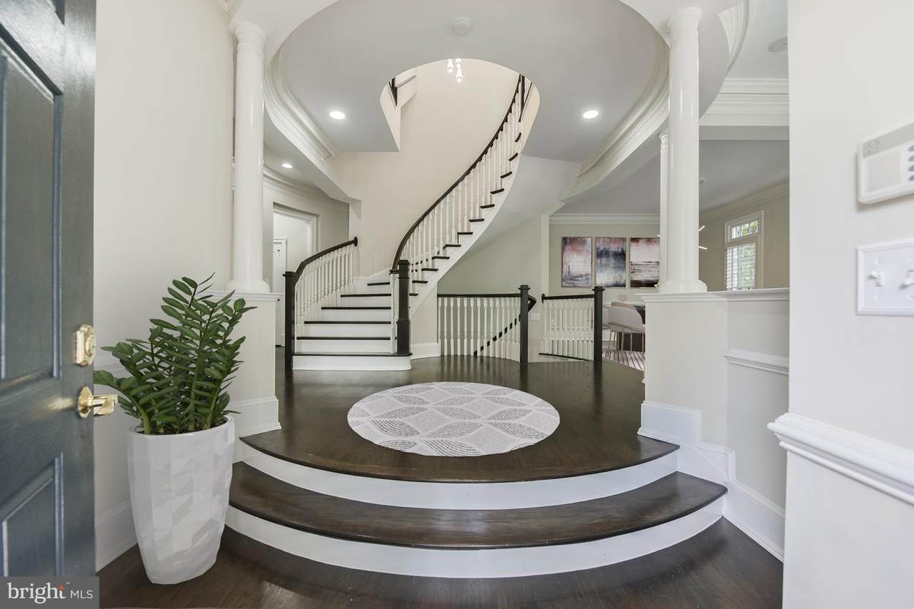 1496 Evans Farm Drive - Photo 1