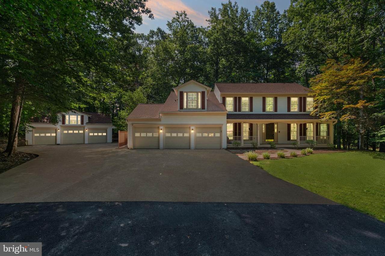 6131 Lost Colony Drive - Photo 1
