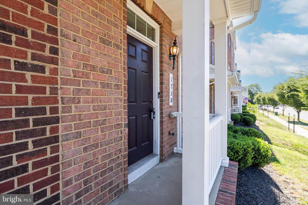1738 Featherstone Road - Photo 1