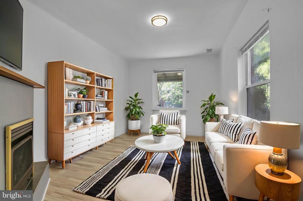 3215 Winter Street - Photo 1
